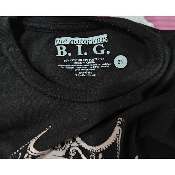 Notorious B.I.G. kids concert tee 2T black pink graphic tour shirt - Picture 3 of 3